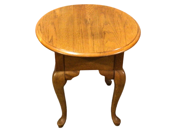 Oval Oak End Table