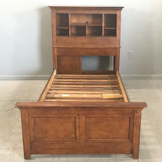 Twin Bed with Hutch