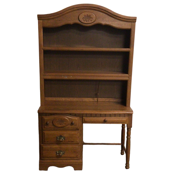 Oak Desk With Hutch