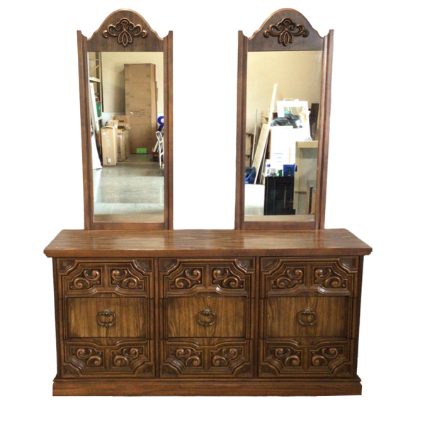 Basset Dresser with Mirrors